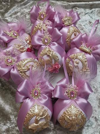 Новогодние игрушки