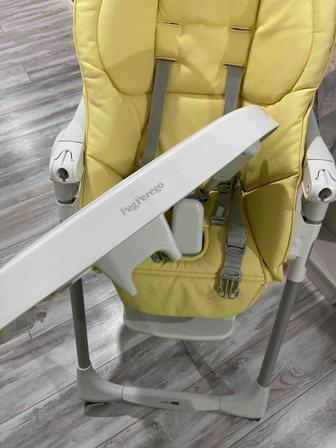Детский стульчик Peg Perego в подарок чехол
