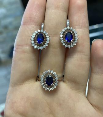 Золотой набор с сапфирами и бриллиантами