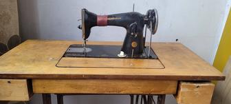 Швейная машина