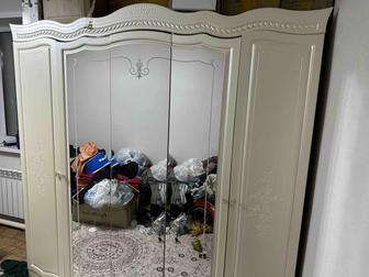 Продам шкаф