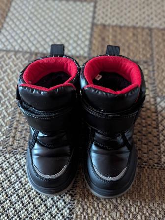 Зимние ботинки