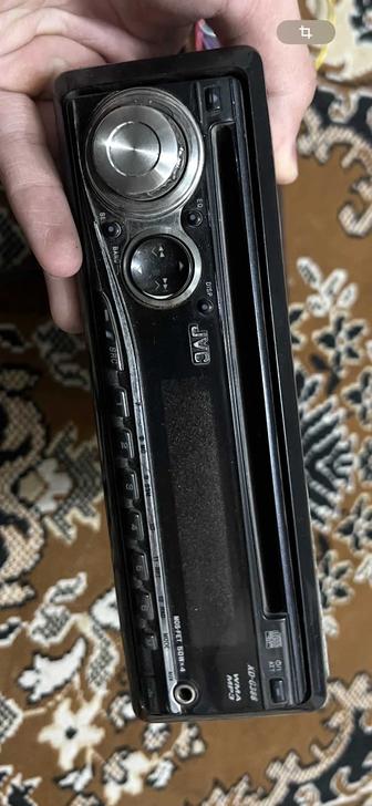 Автомагнитола б/у состояние хорошая