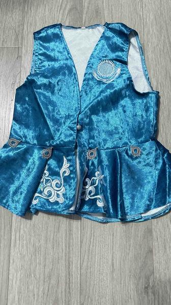 Жилетка национальная на девочку