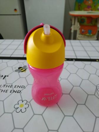 Продам поильник Philips avent