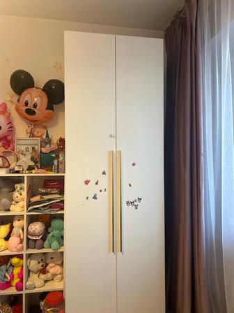 Продам 2 шкафа