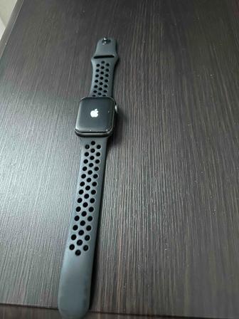 Apple Watch 5 Nike 40mm