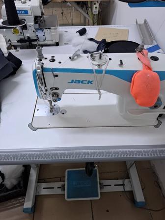 Продам швейные машинки