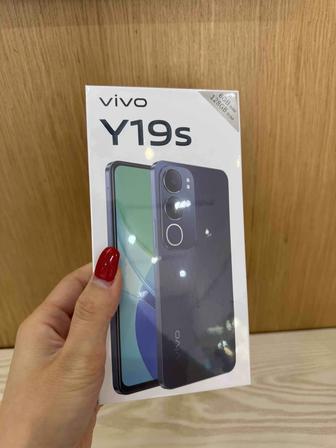 Продается смартфон vivo Y19s