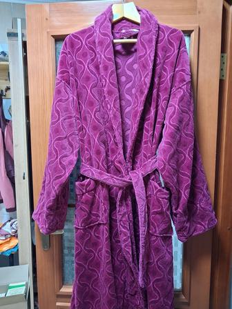 Продаю халат велюровый из хлопка