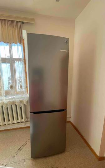 Холодильник Продам срочно