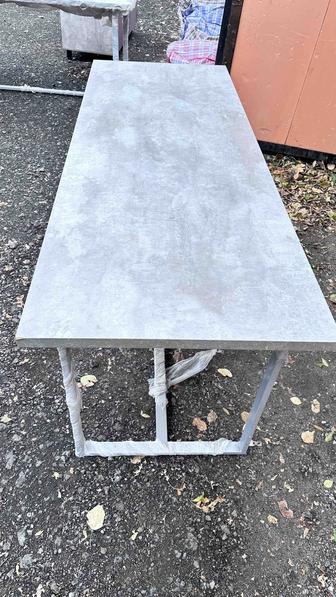 Продам кухонную мебель для офиса или кафе стол