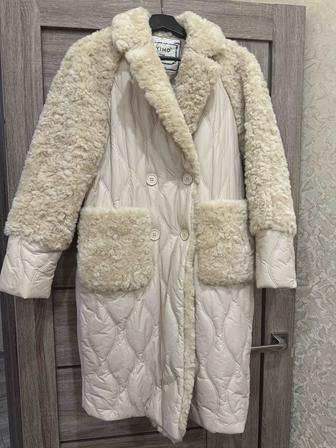 Продам пальто демисезонное