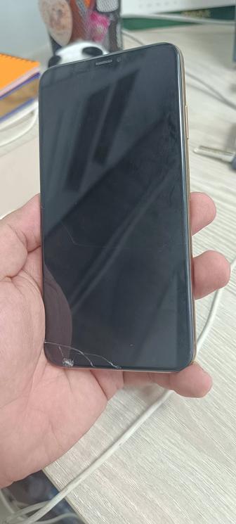 iPhone xs max на запчасти