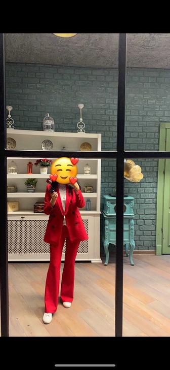 Двойка красная