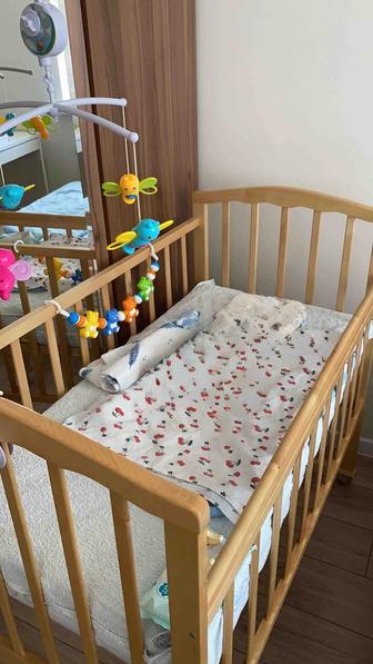 Продам детскую кроватку