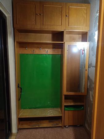 Вешалка в прихожую