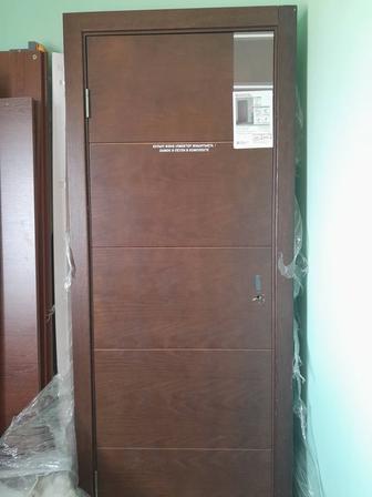 Дверь Меж комнатная шпион