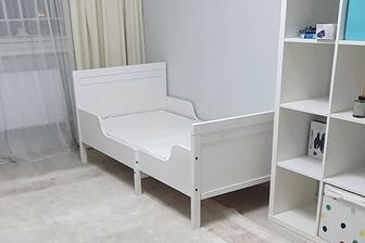 Кровать Ikea сундвик