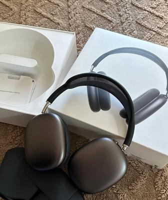 Продам наушники AirPods Max