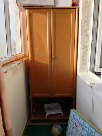 Продам шкафы