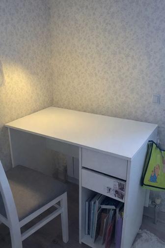 Письменный стол