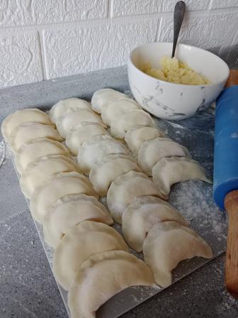 Вкусные,домашние вареники с картошкой