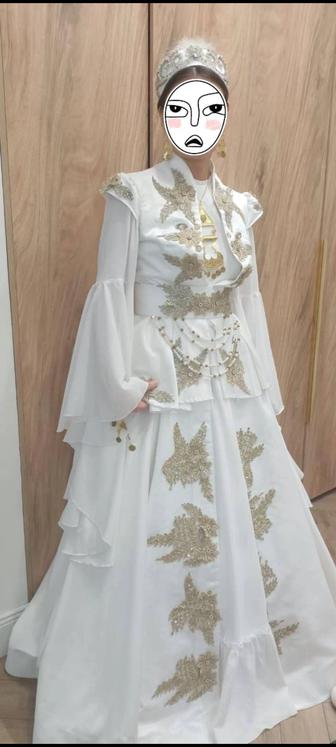 Казахский национальный костюм