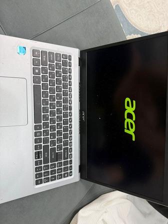 Продаю ноутбук