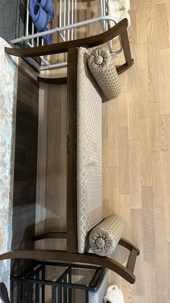 Банкетка мягкая