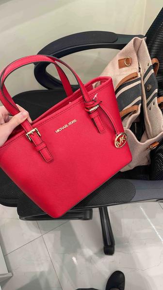 Красная сумка Michael Kors (оригинал)