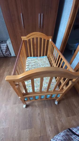 Продам манеж детский в идеальном состоянии