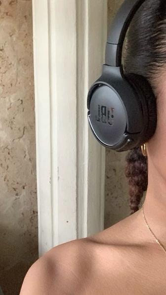 Наушник JBL