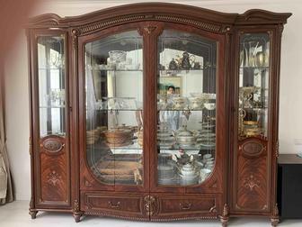 Продам шкаф гостиная в хорошем состоянии