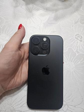 Продам айфон 16 про