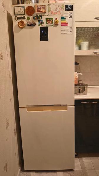 Продам холодильник бу