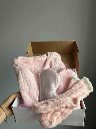 Подарочные боксы / пижамы для дома