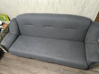 Диван даром