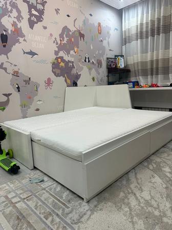 Кровать IKEA Флекке