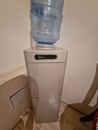 Кулер для воды