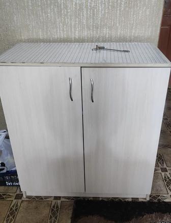 Продам обувной шкаф