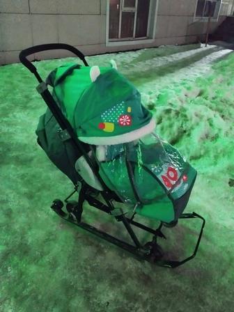Продам зимнюю коляску