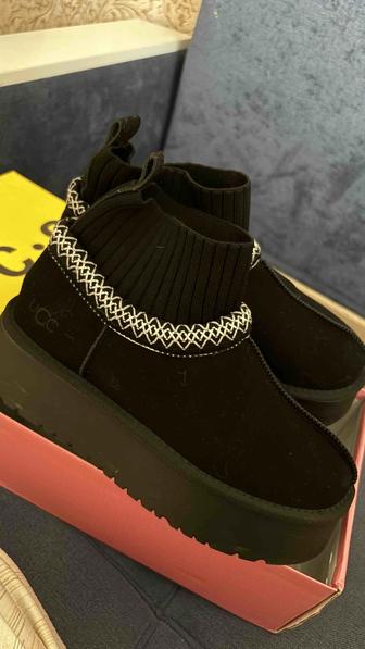 Продам новый угги ugg