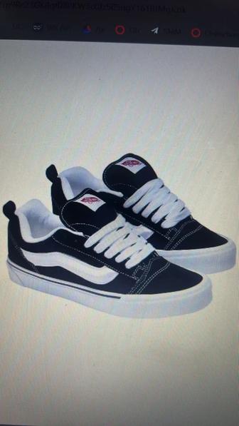 Кроссовки Vans