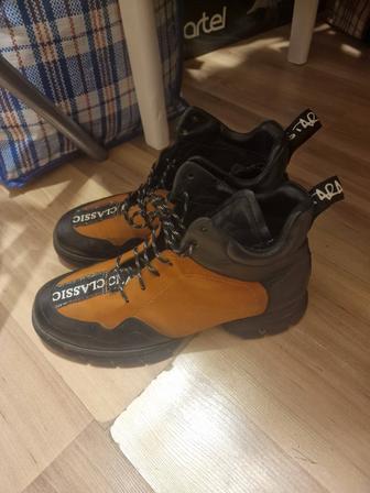 Ботинки натуральная кожа