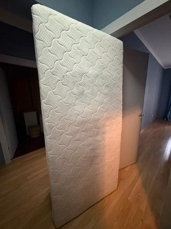 Срочно продам матрас