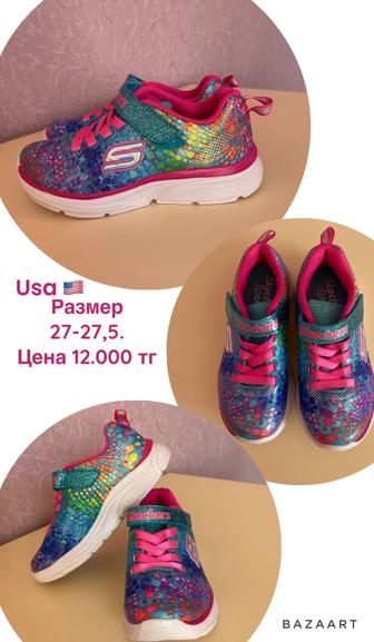 Красотки Skechers оригинал для девочки.