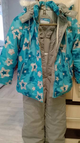 Зимний комбинезон для девочки