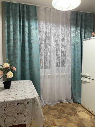 Продам комплект новых шторы мрамор и тюль