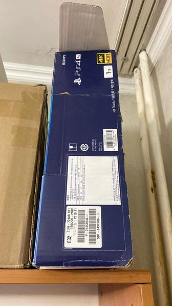 Продам PS4 PRO 1 TB